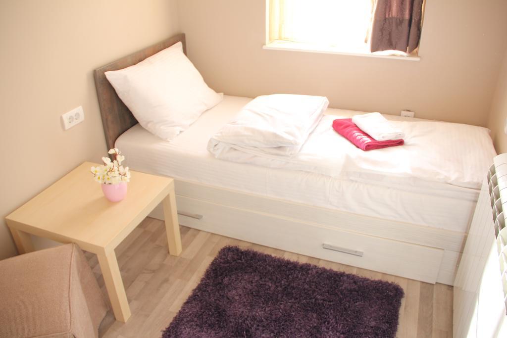 Downtown Skadarlija Appartement Belgrado Buitenkant foto